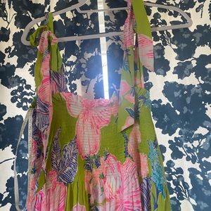 Green Lilly Pulitzer maxi dress with bow sleeves